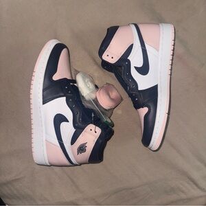 Jordan 1 Bubble gum OG girl size